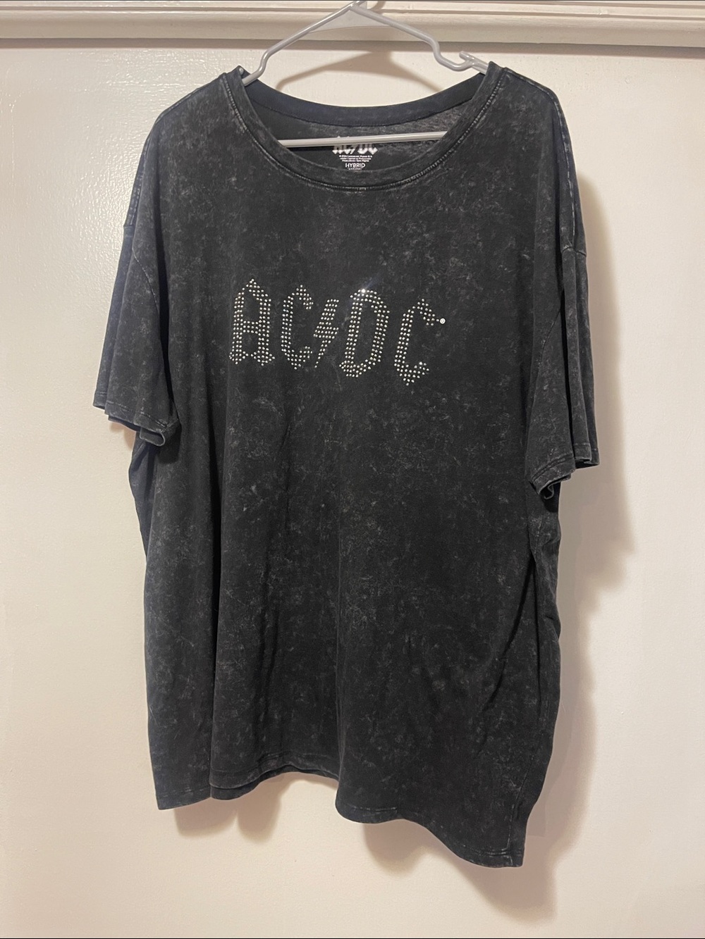 AC/DC Black Mineral-Wash Stud Logo Tee  xxxl